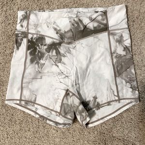 Balance Athletica Oasis Shorts